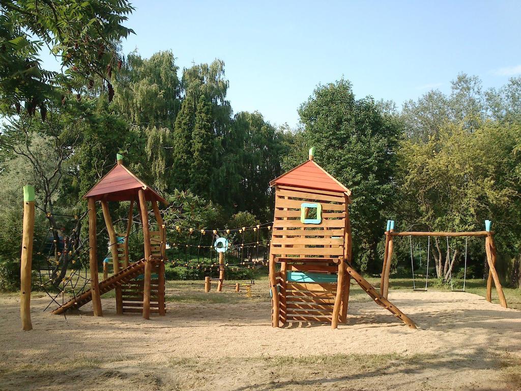 Penzion V Parku Cejkovice  Exterior foto